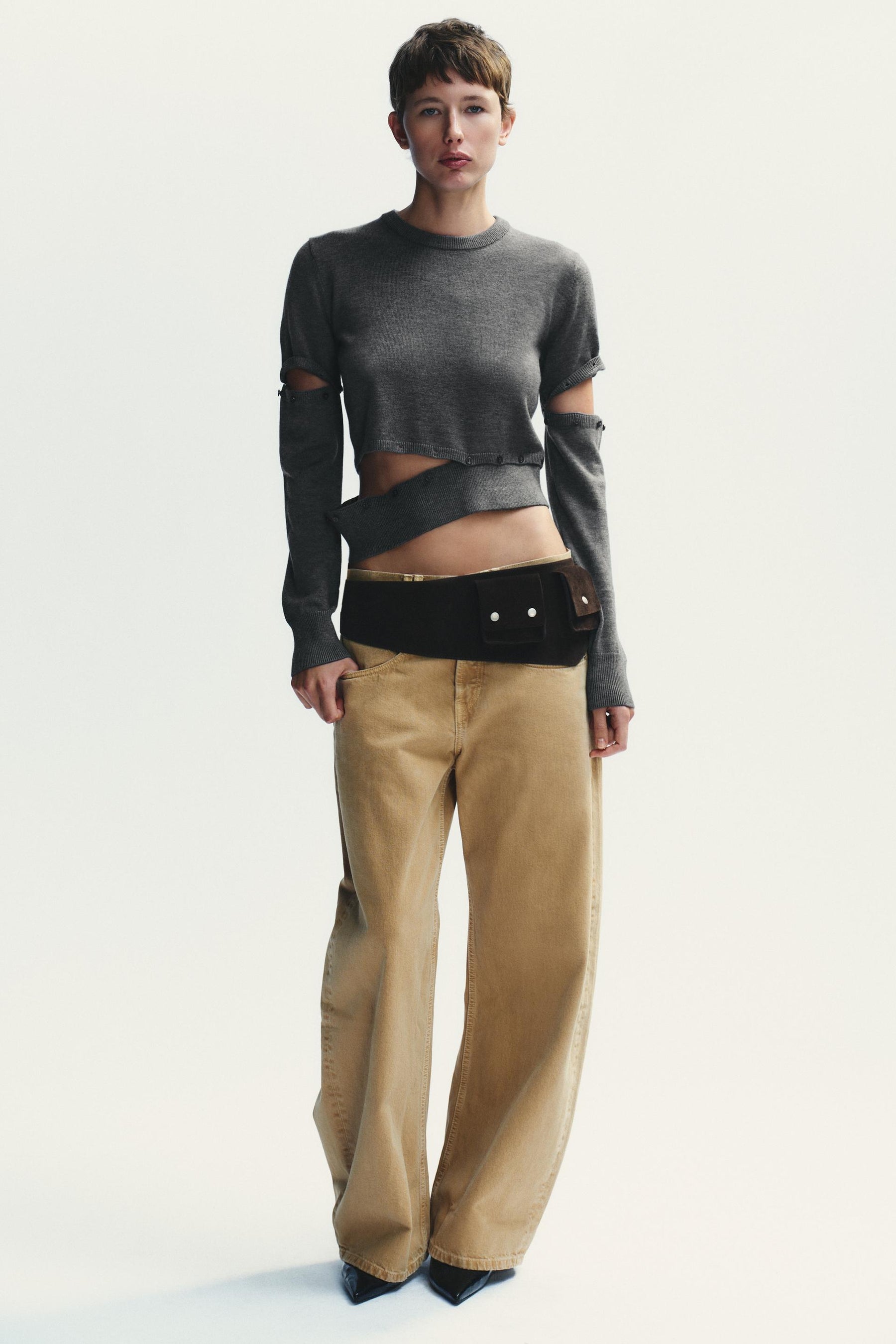 KNITTED JUMPER WITH BUTTONS