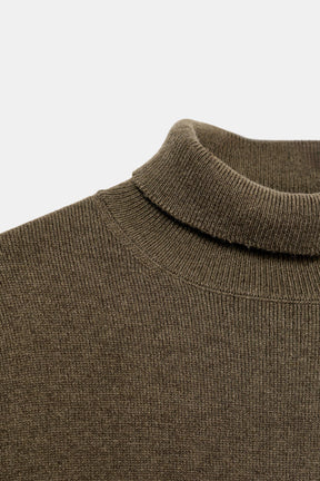 OVERSIZED WOOL JUMPER