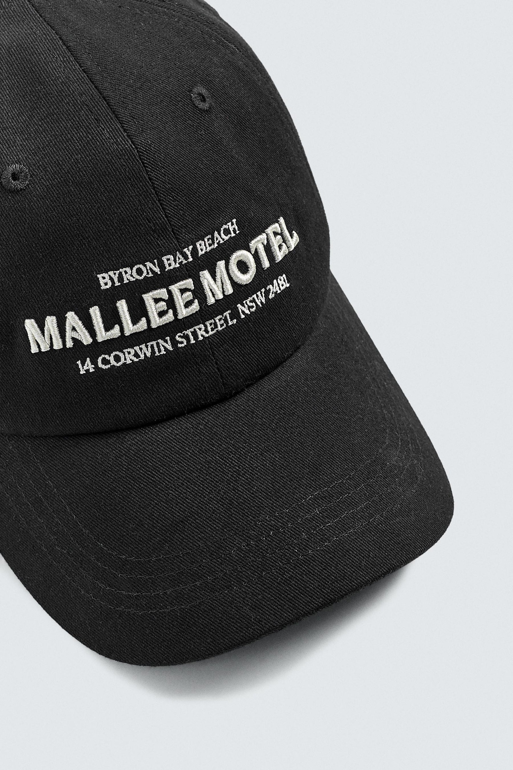 CAP WITH EMBROIDERED TEXT - Image 3