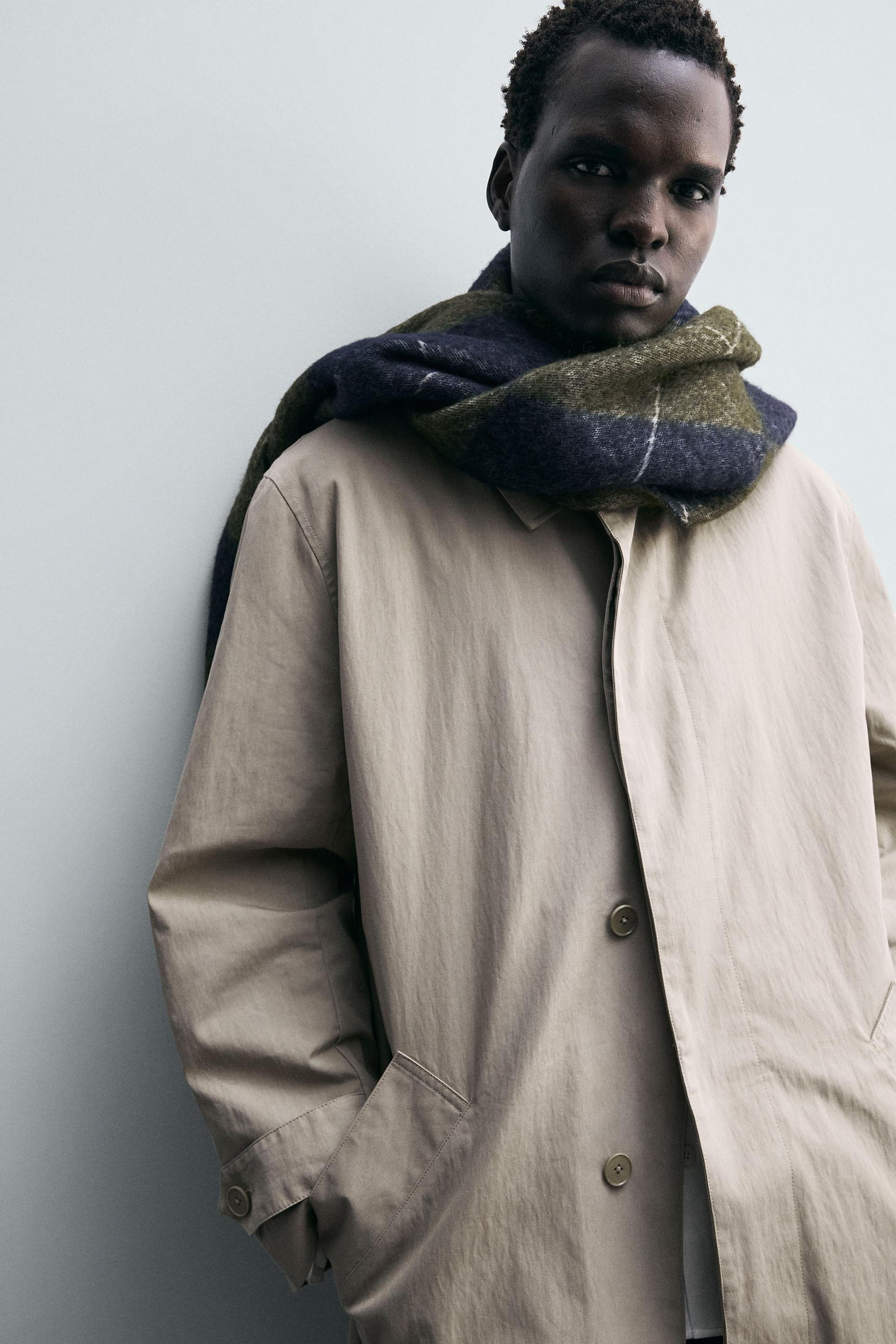 DIAMOND JACQUARD SCARF - Image 3