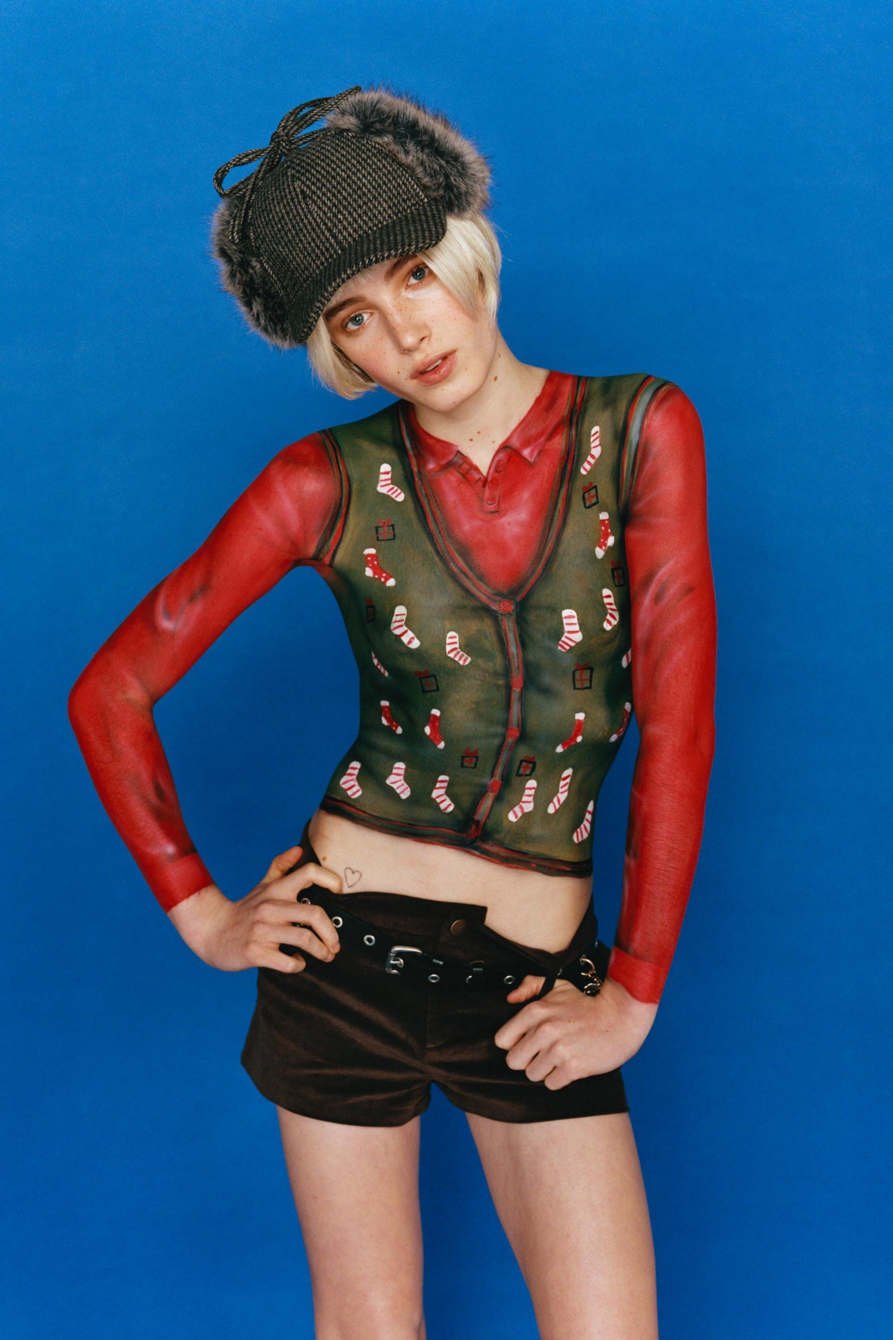 KNIT CHRISTMAS EMBROIDERED VEST - Image 1