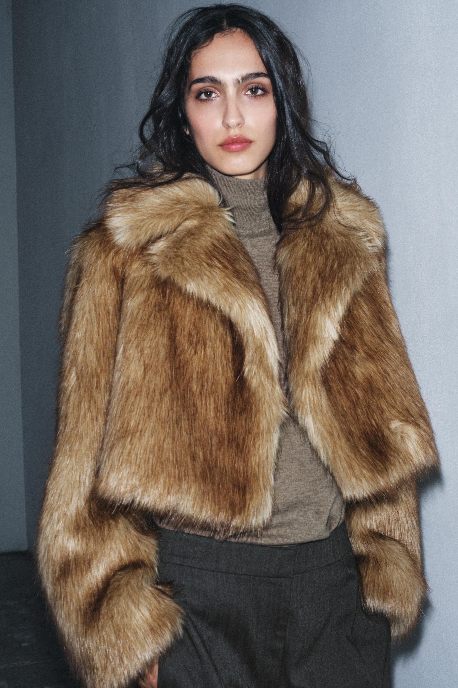 SHORT FAUX FUR JACKET