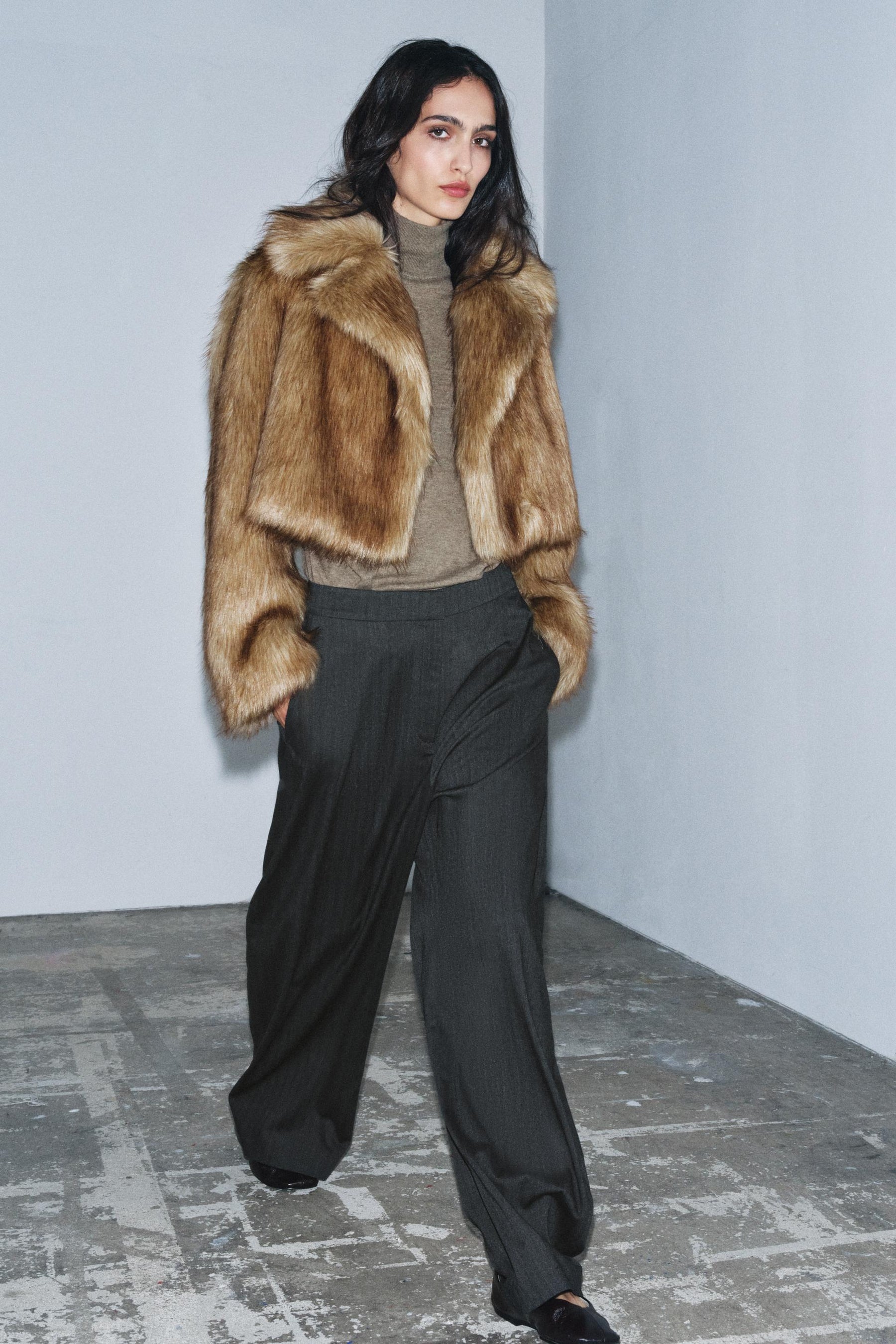 SHORT FAUX FUR JACKET