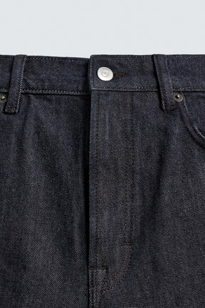 COMFORT SLIM FIT JEANS - Image 8