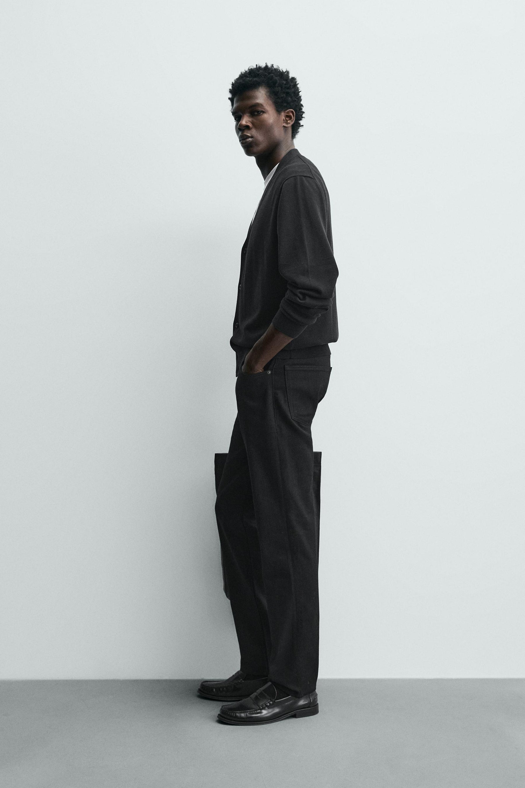 COMFORT SLIM FIT JEANS - Image 4