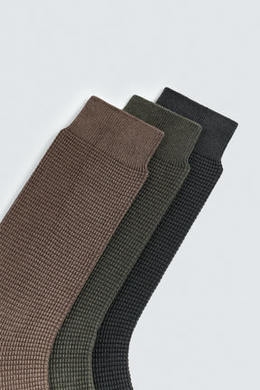 3-PACK OF WAFFLE-KNIT SOCKS - Image 3