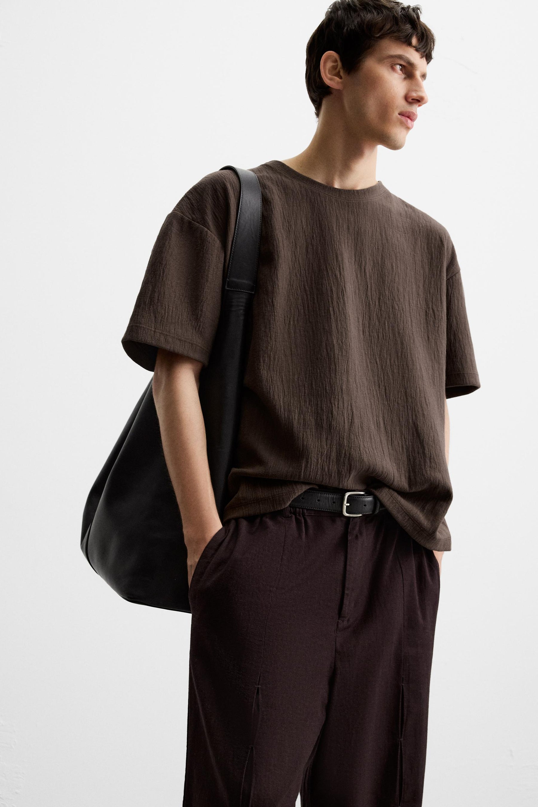 TEXTURED RELAXED FIT T-SHIRT - Image 5