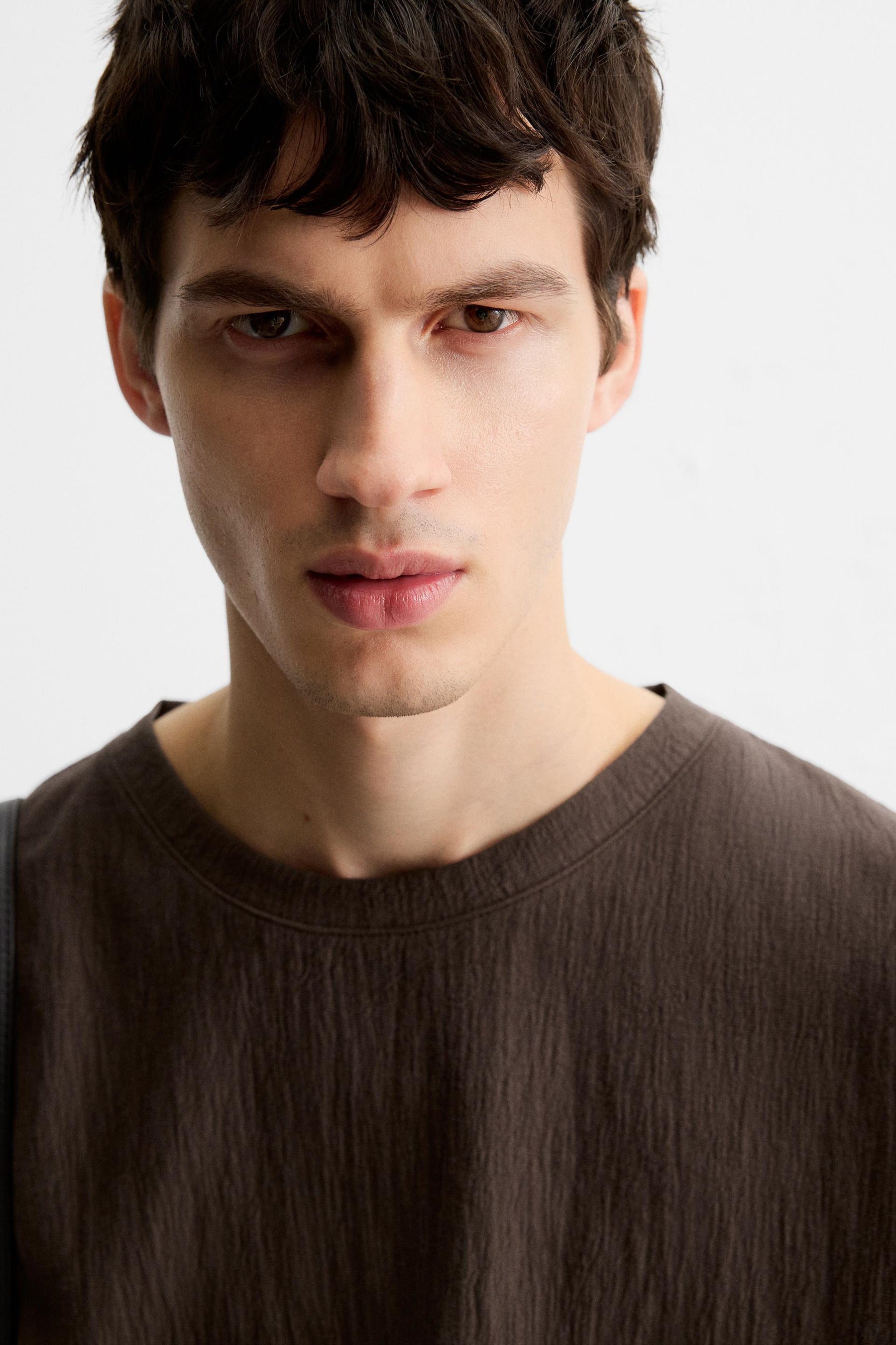 TEXTURED RELAXED FIT T-SHIRT - Image 6