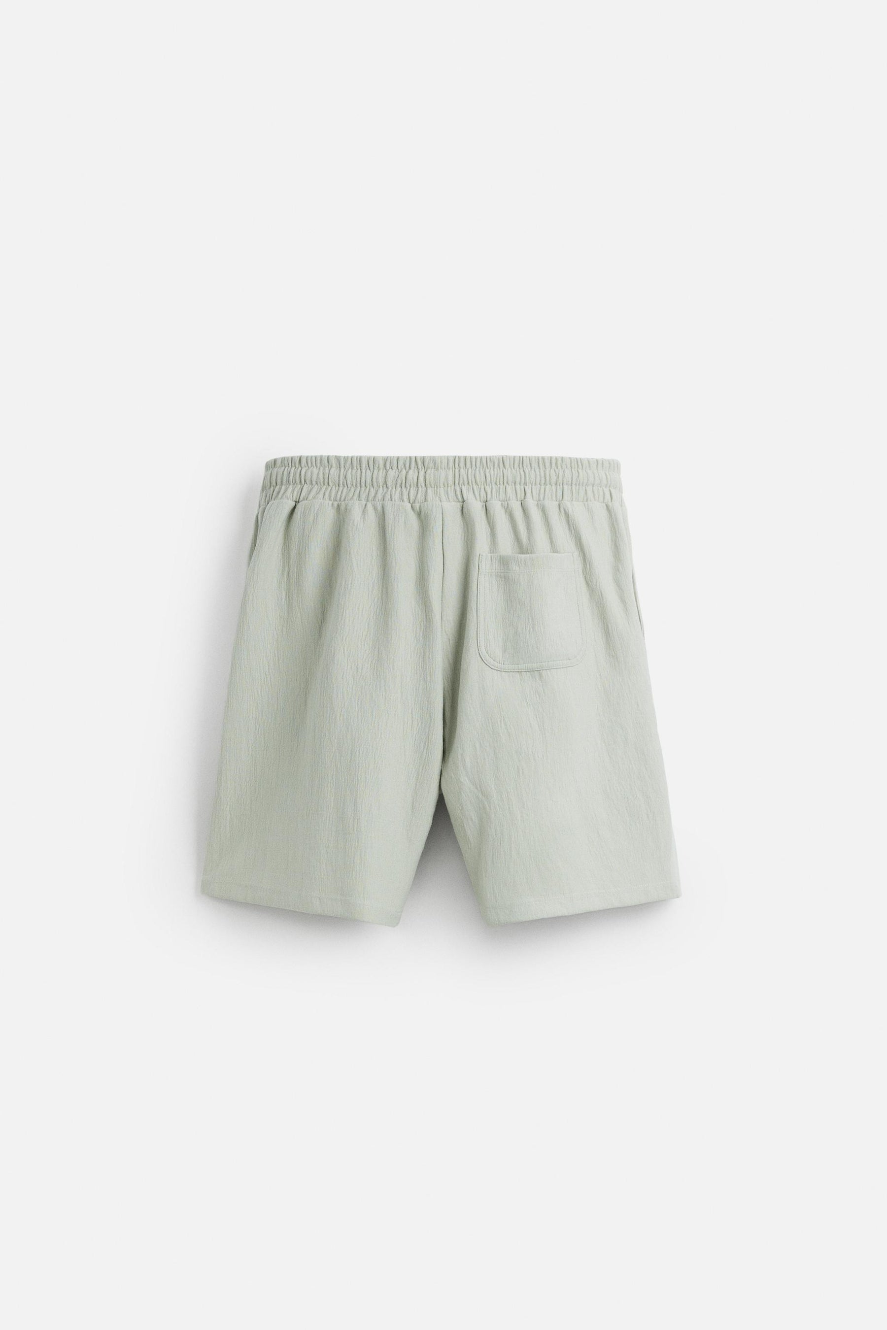 TEXTURED JOGGER BERMUDA SHORTS - Image 8