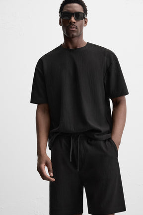 TEXTURED JOGGER BERMUDA SHORTS - Image 5