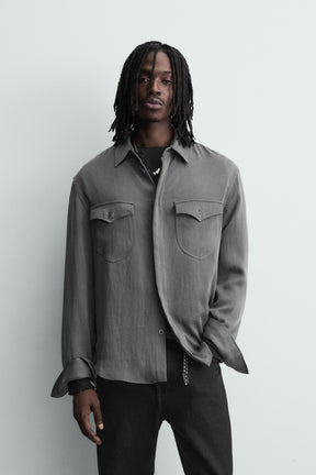 FLUID SHIRT WITH POCKETS - Image 2