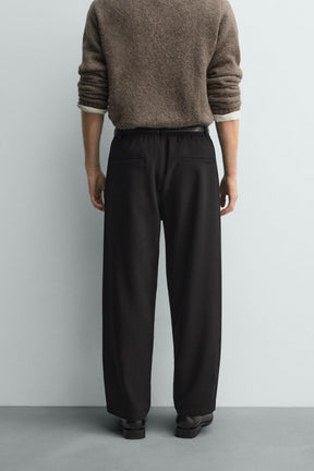 RELAXED FIT PLEATED TROUSERS - Image 3