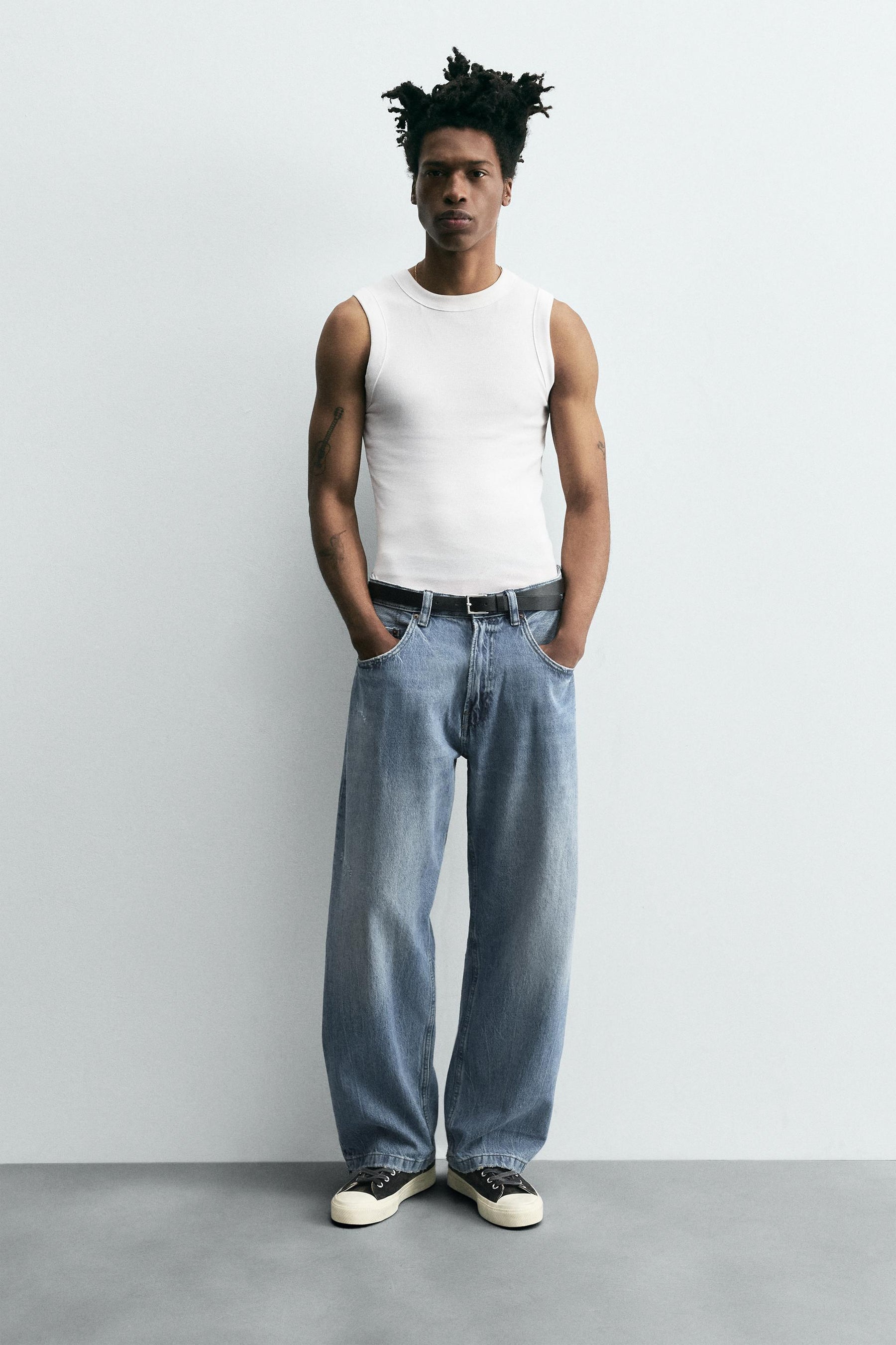 BAGGY FIT JEANS - Image 1