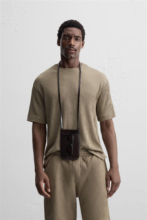 IRREGULAR TEXTURE T-SHIRT - Image 2