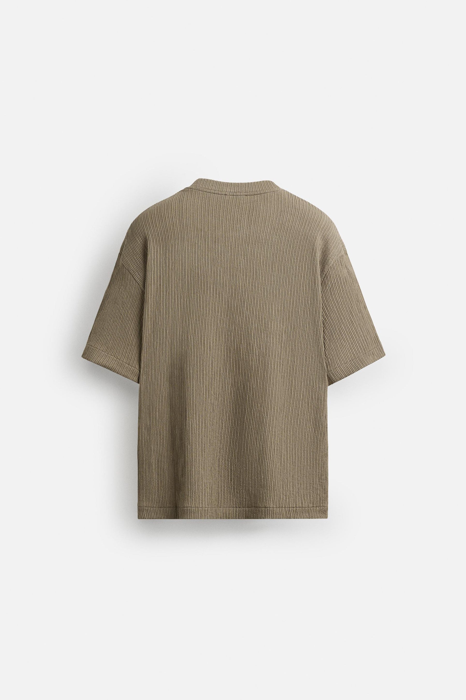 IRREGULAR TEXTURE T-SHIRT - Image 6