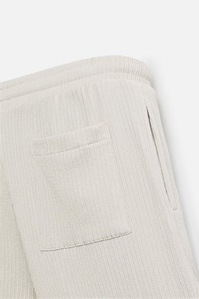 IRREGULAR TEXTURED BERMUDA SHORTS - Image 9