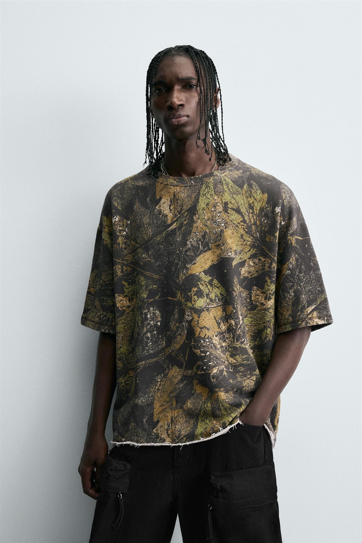 TREE PRINT SWEATSHIRT - Image 2