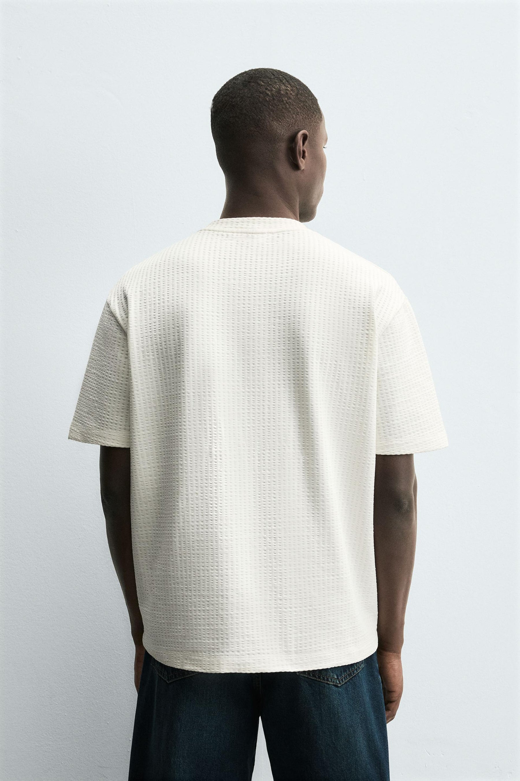 COMFORT SEERSUCKER T-SHIRT - Image 3