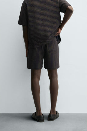 SEERSUCKER STRIPE COMFORT BERMUDA SHORTS - Image 3