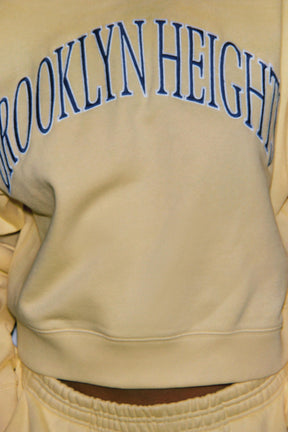 EMBROIDERED PLUSH SWEATSHIRT