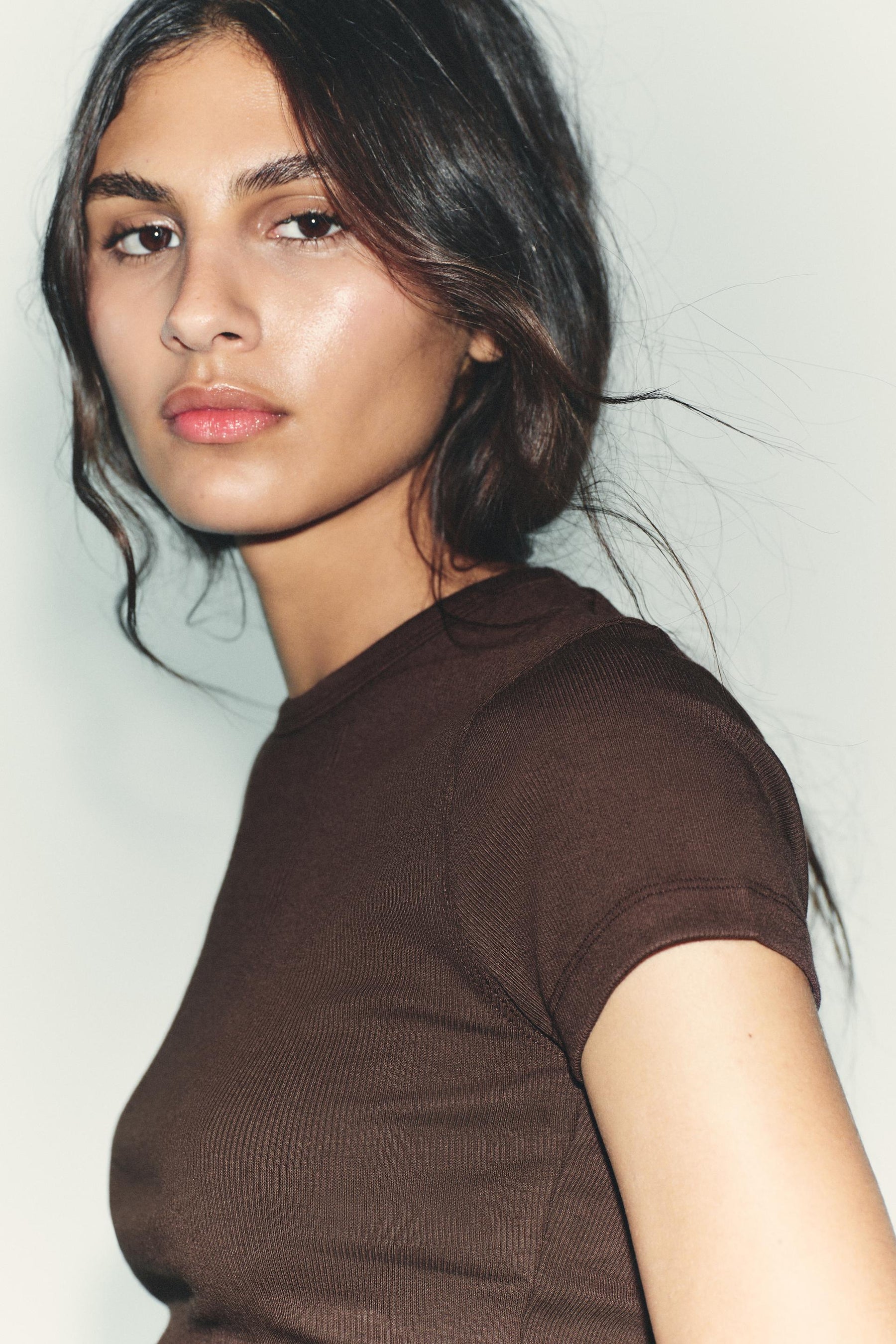 SHORT SLEEVE T-SHIRT