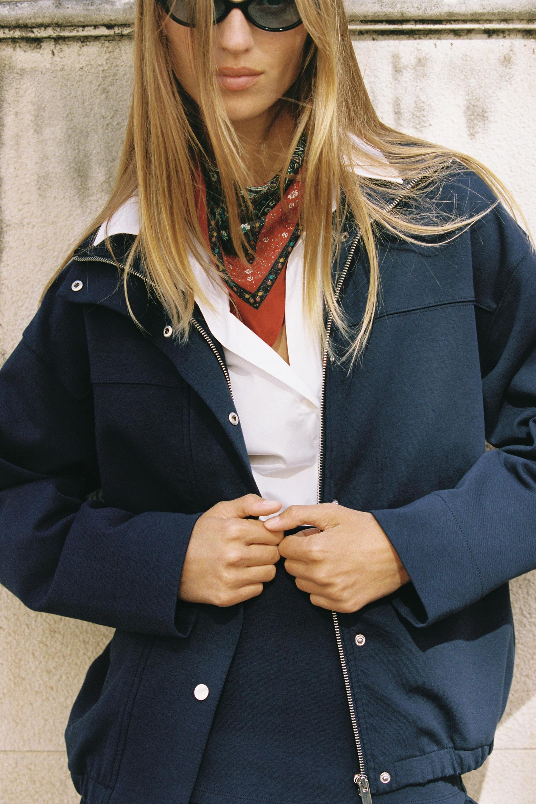 INTERLOCK HIGH-NECK BOMBER JACKET - Image 3