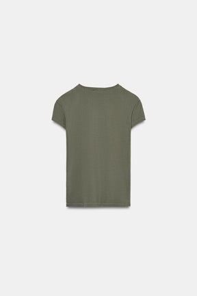 SLIM FIT T-SHIRT