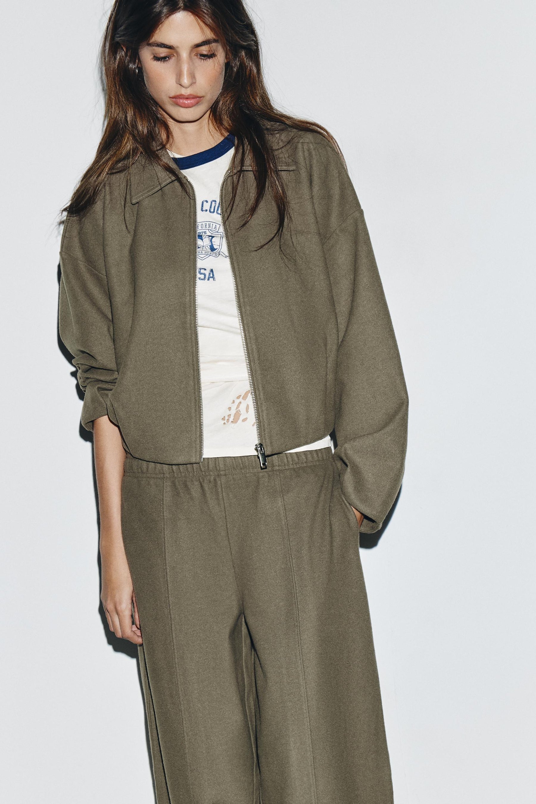 STRAIGHT-LEG TROUSERS