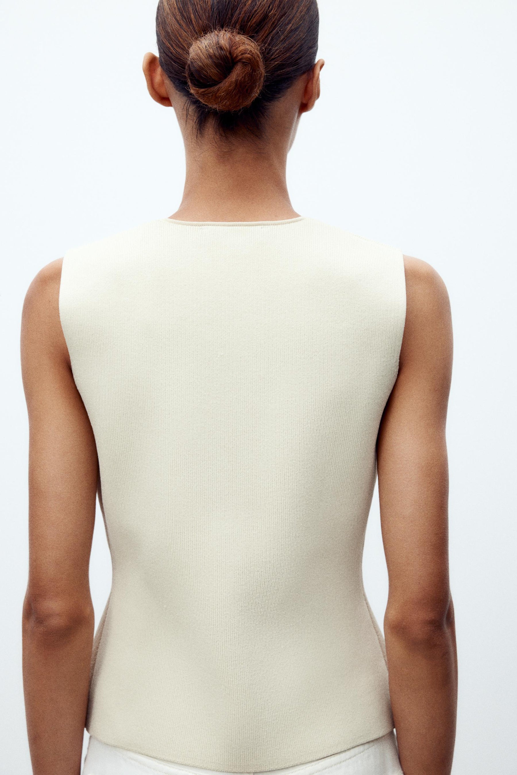 PLAIN KNIT WAISTCOAT - Image 4