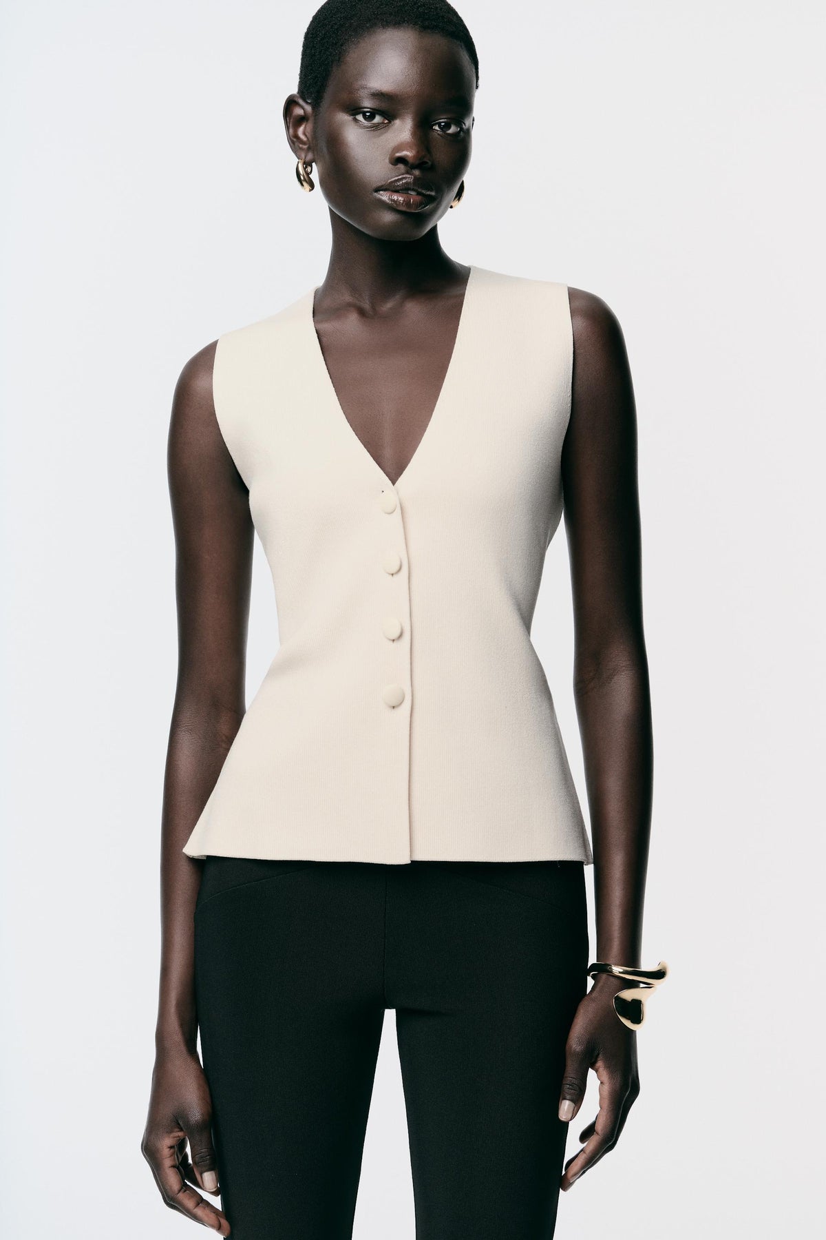 BUTTONED KNIT WAISTCOAT WITH COVERED BUTTONS - Image 2