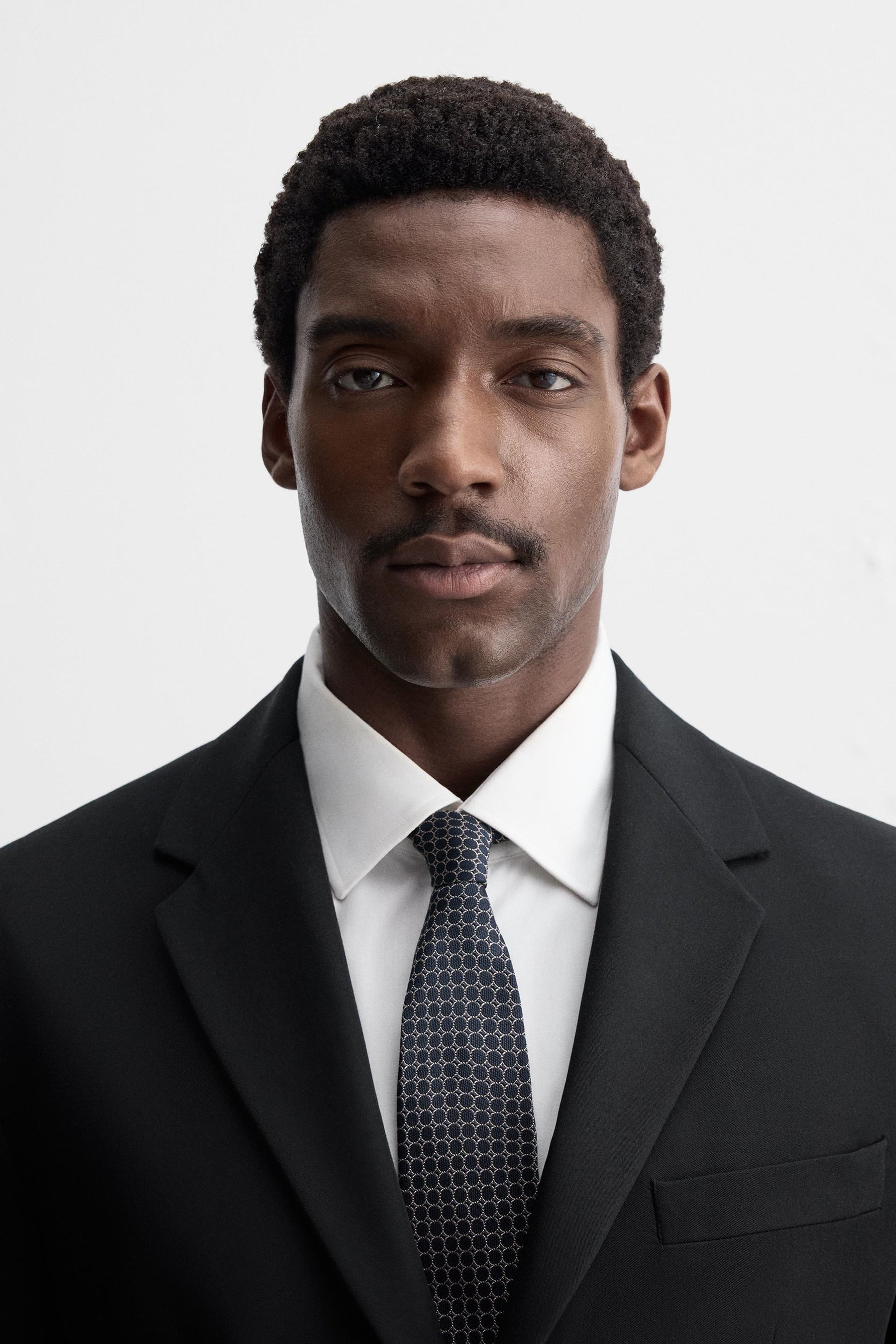 100% SILK JACQUARD TIE - Image 1