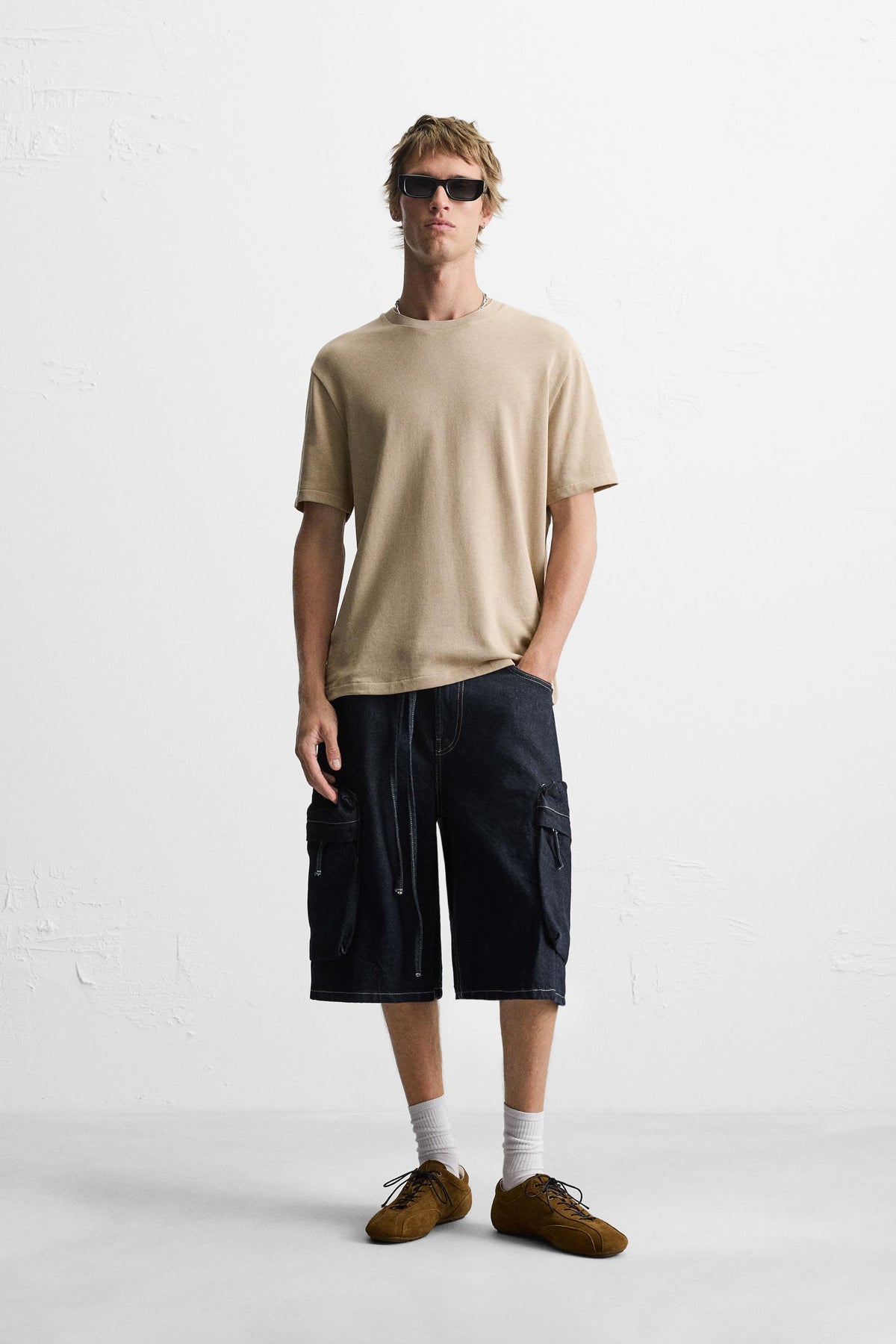 REGULAR FIT KNIT T-SHIRT - Image 1