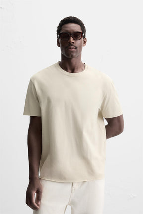 IRREGULAR FINISH T-SHIRT - Image 2