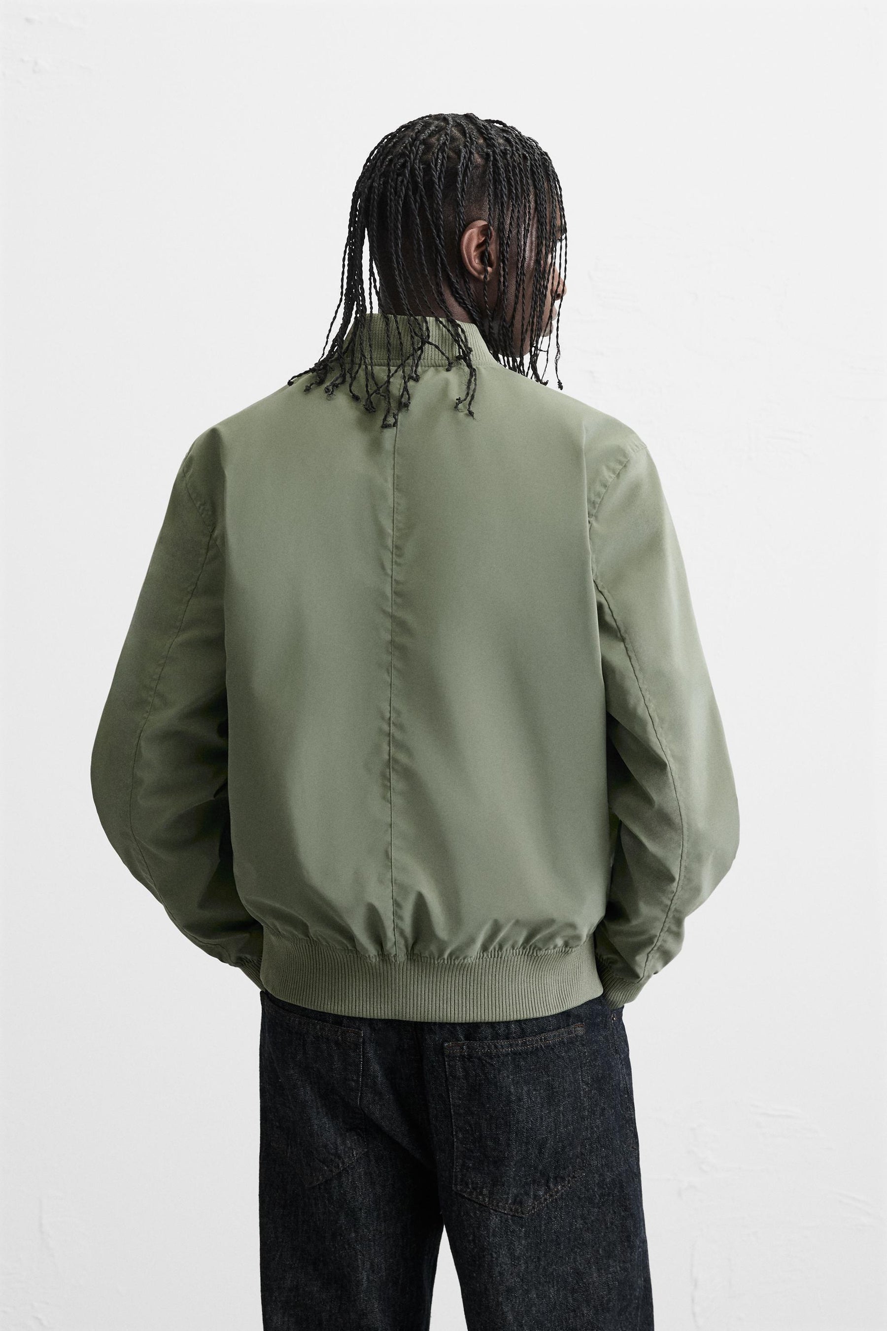 LIGHTWEIGHT BOMBER JACKET - Image 3