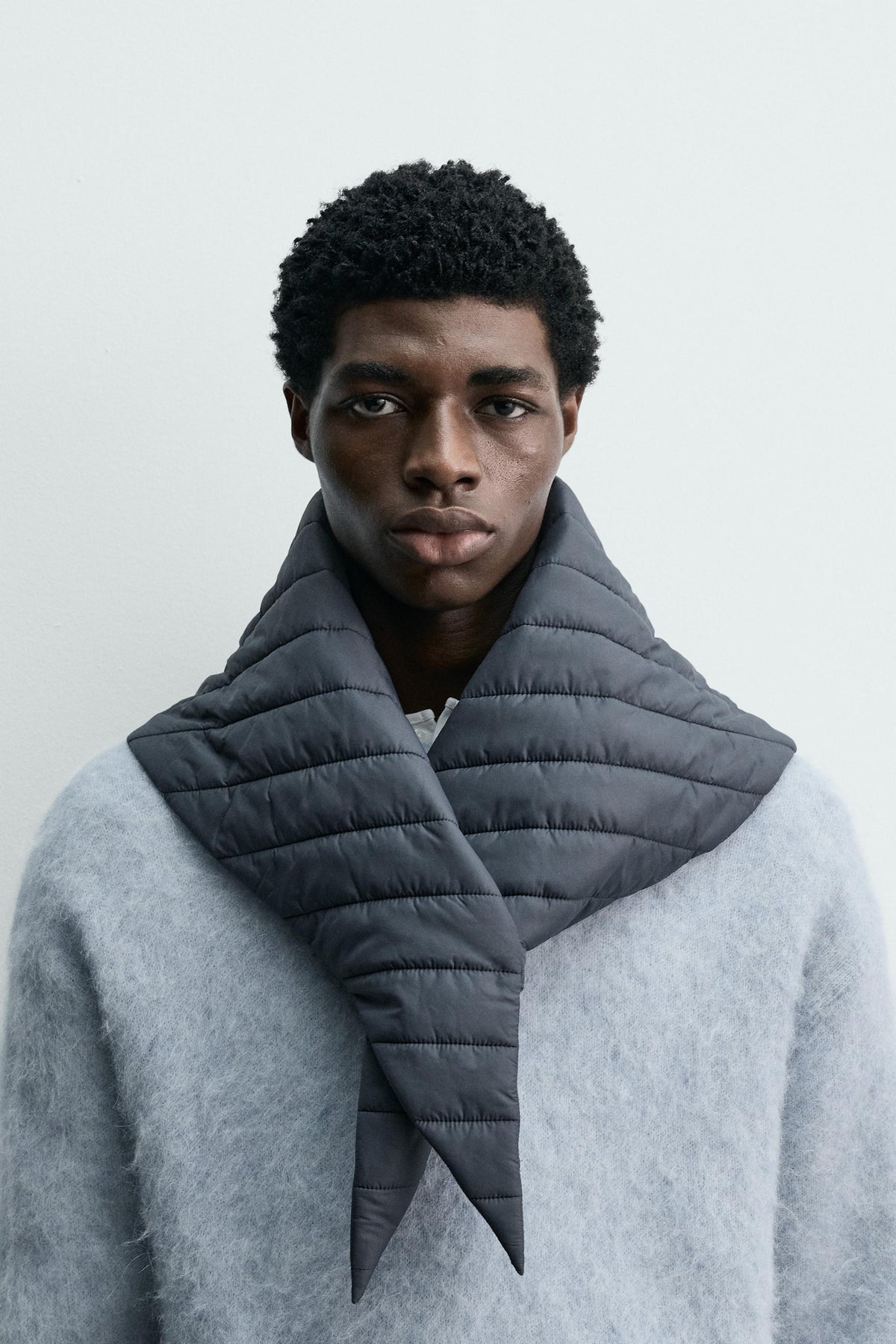 QUILTED TRIANGULAR BANDANA - Image 1