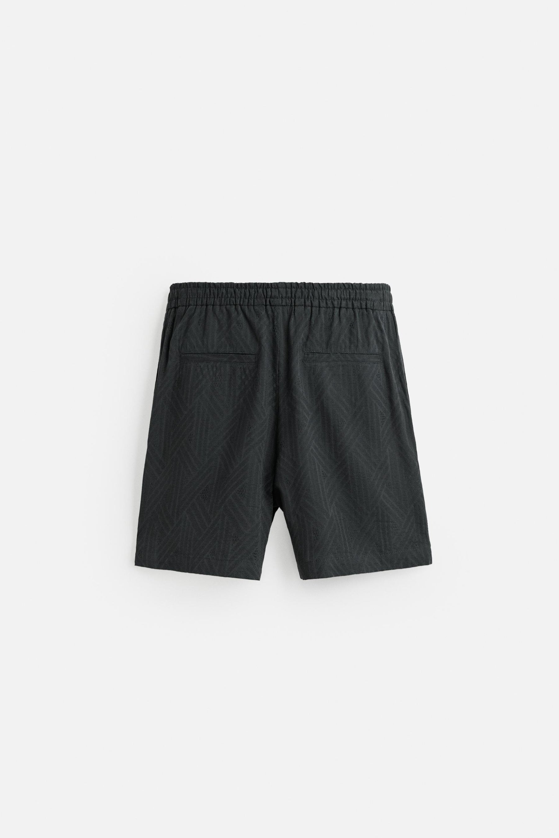 GEOMETRIC JACQUARD BERMUDA SHORTS - Image 8