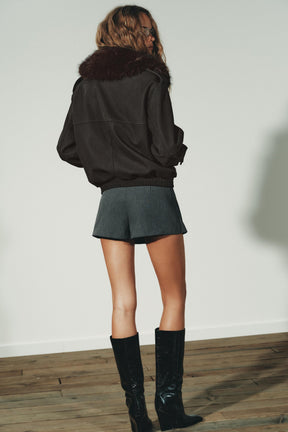 FAUX SUEDE DETACHABLE COLLAR