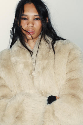 SHORT FAUX FUR COAT - Image 5