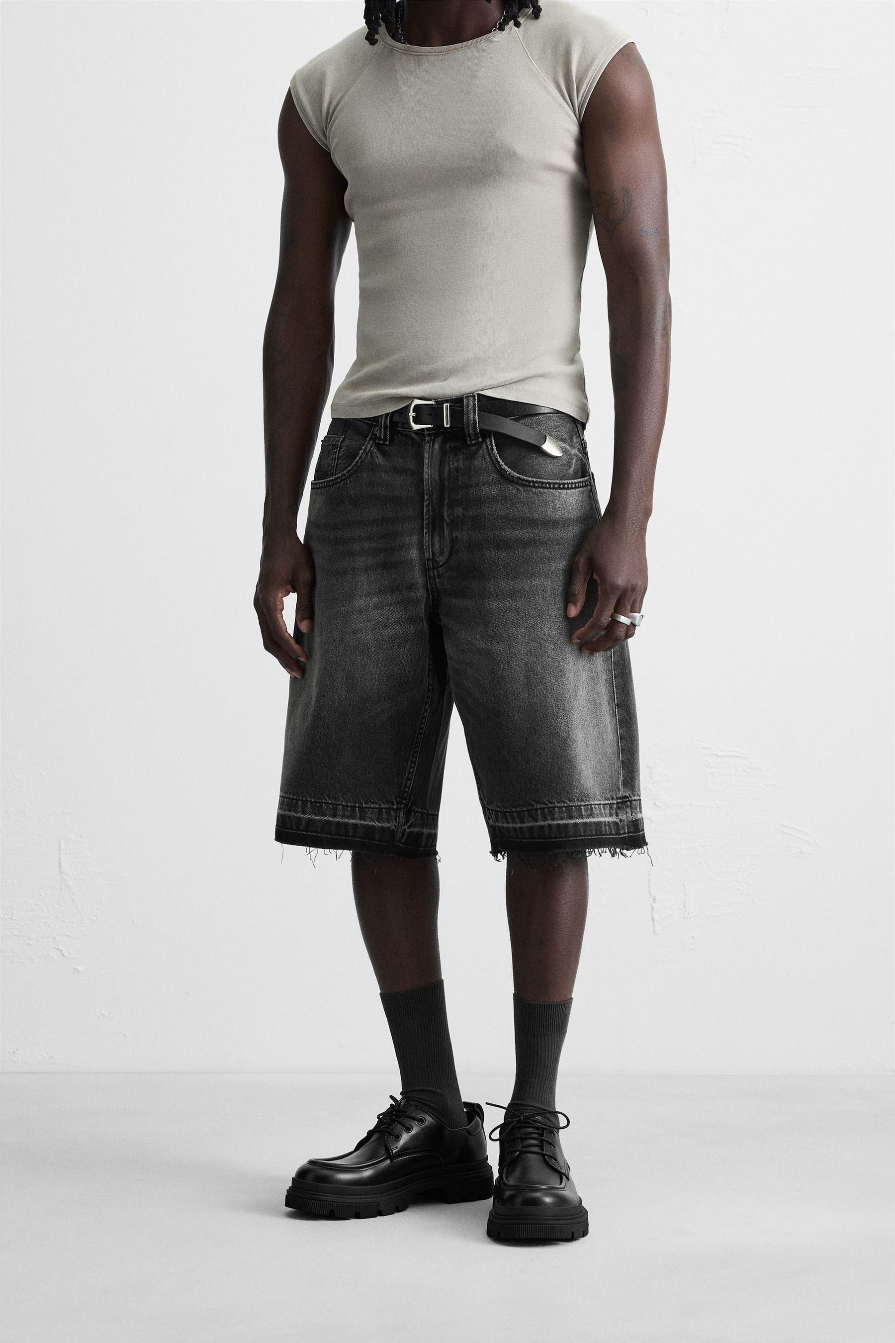 BAGGY FIT DENIM BERMUDA SHORTS - Image 2