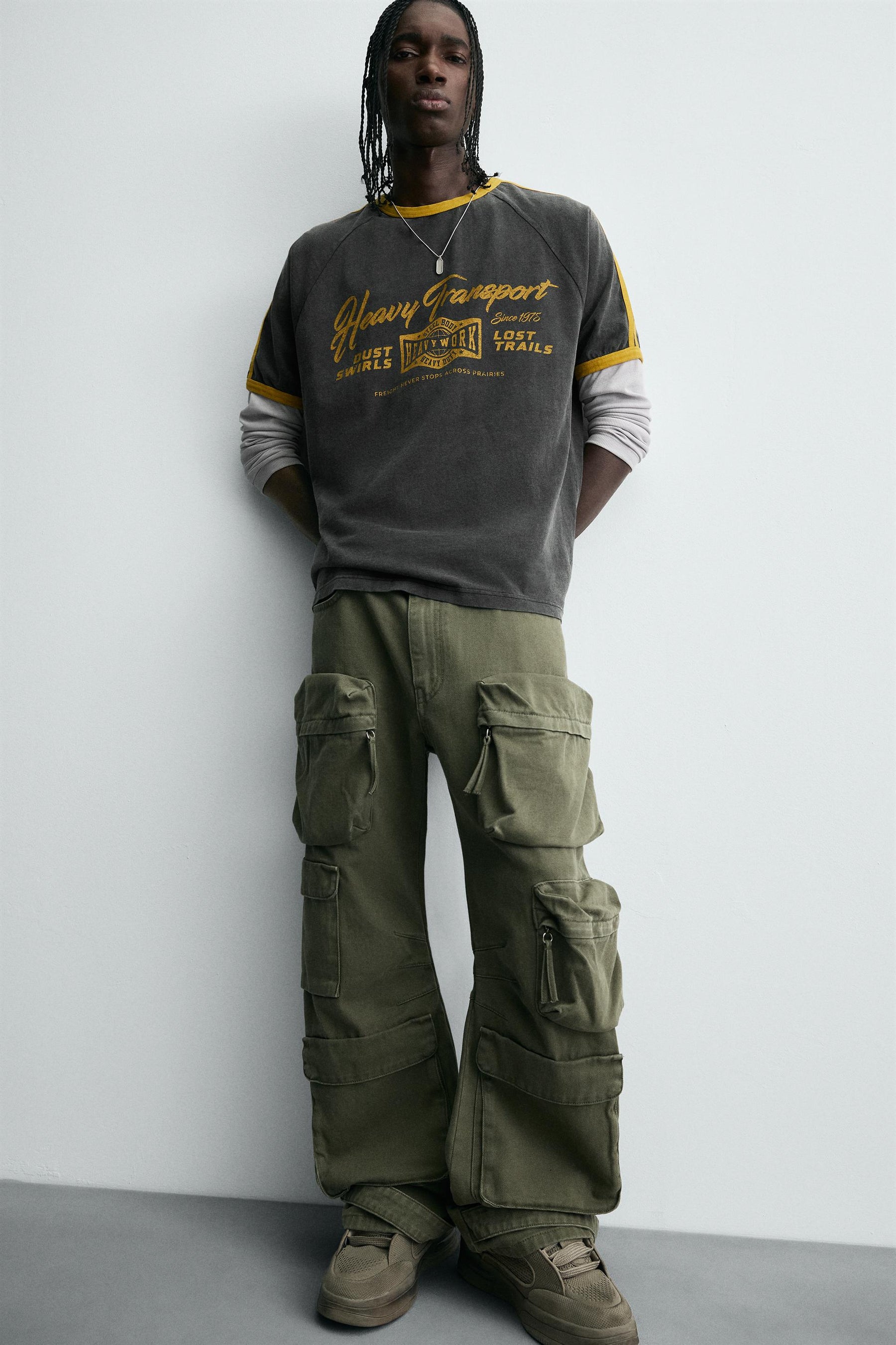 RIB T-SHIRT WITH CONTRAST SLOGAN - Image 6