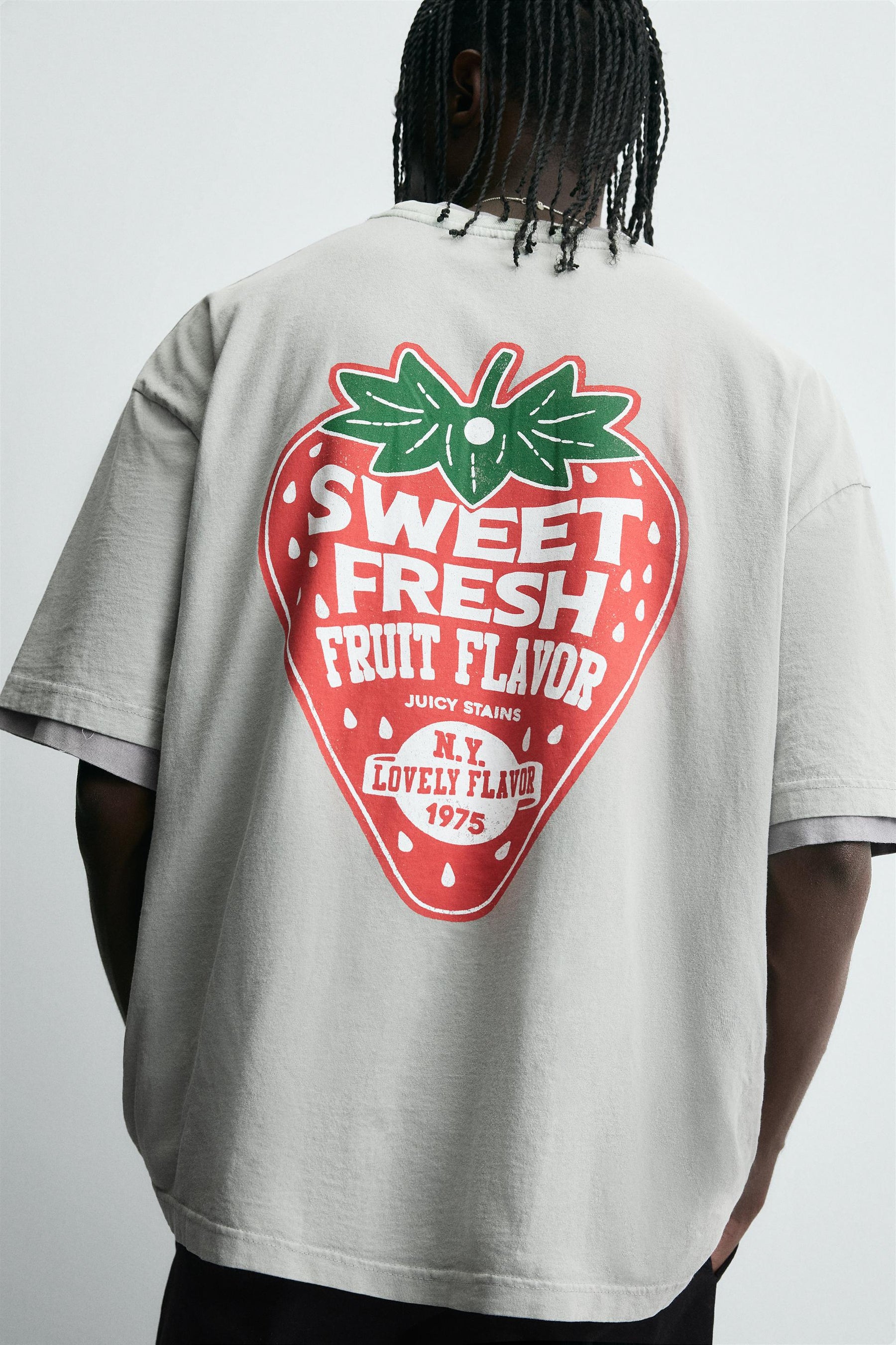 WASHED T-SHIRT WITH CONTRAST PRINT - Image 5