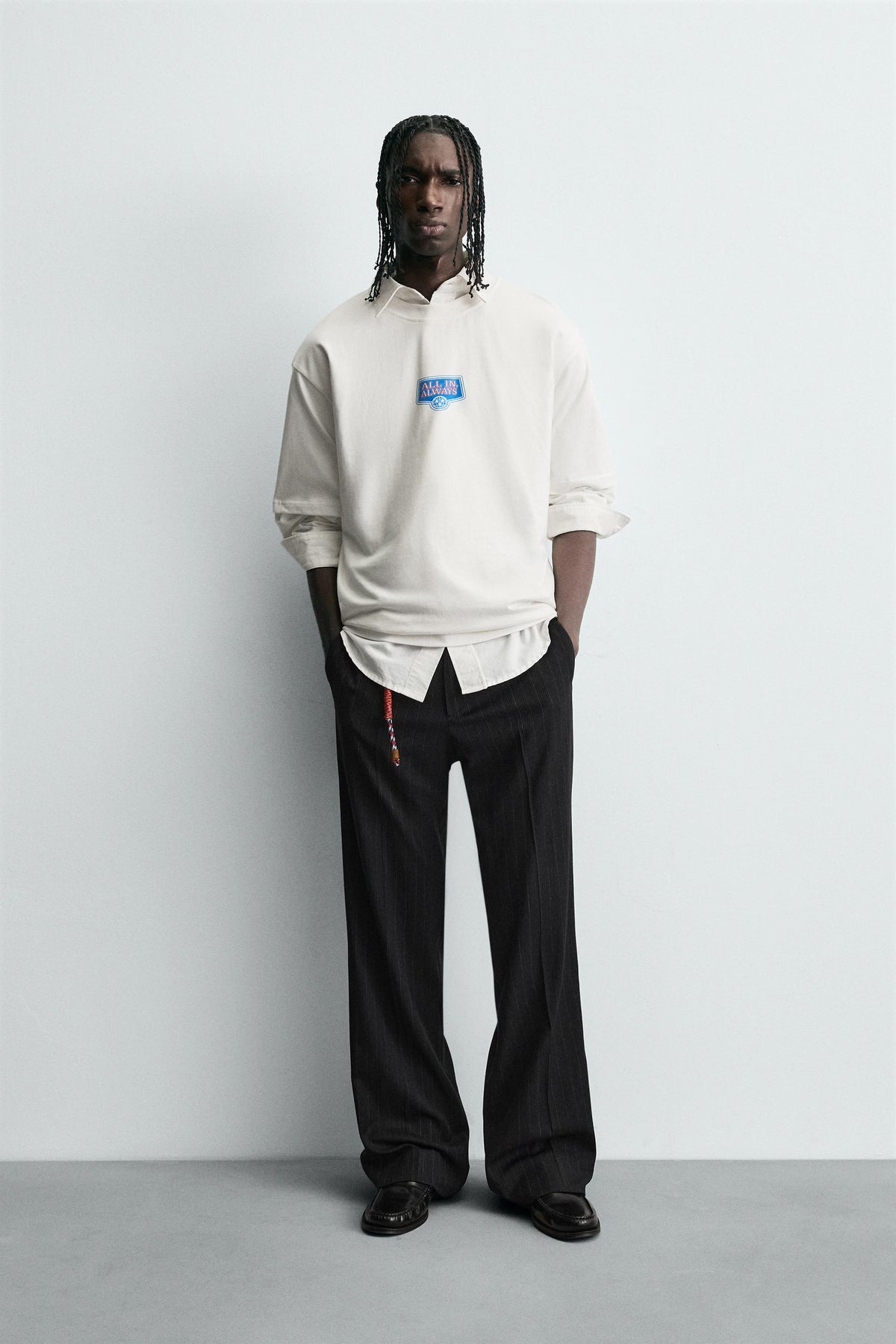 CONTRAST PRINT T-SHIRT - Image 1