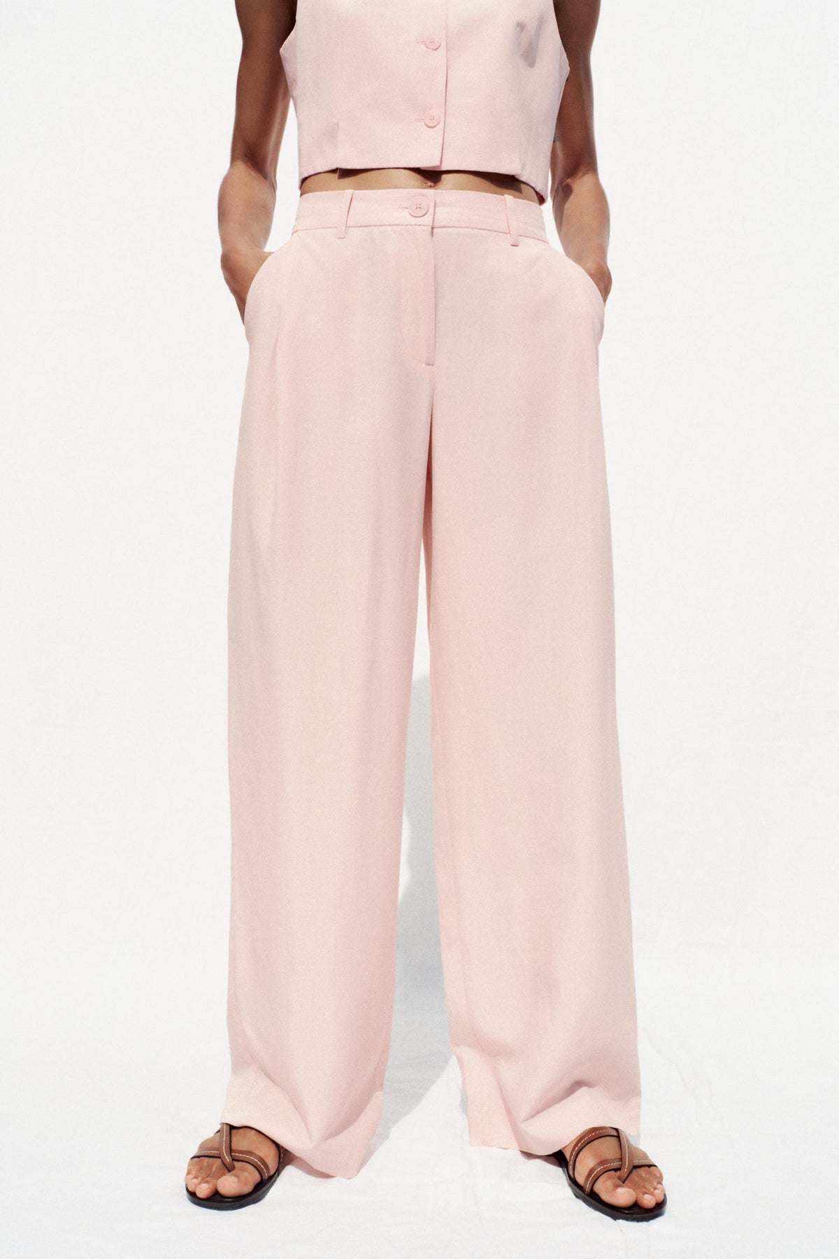 WIDE-LEG TROUSERS