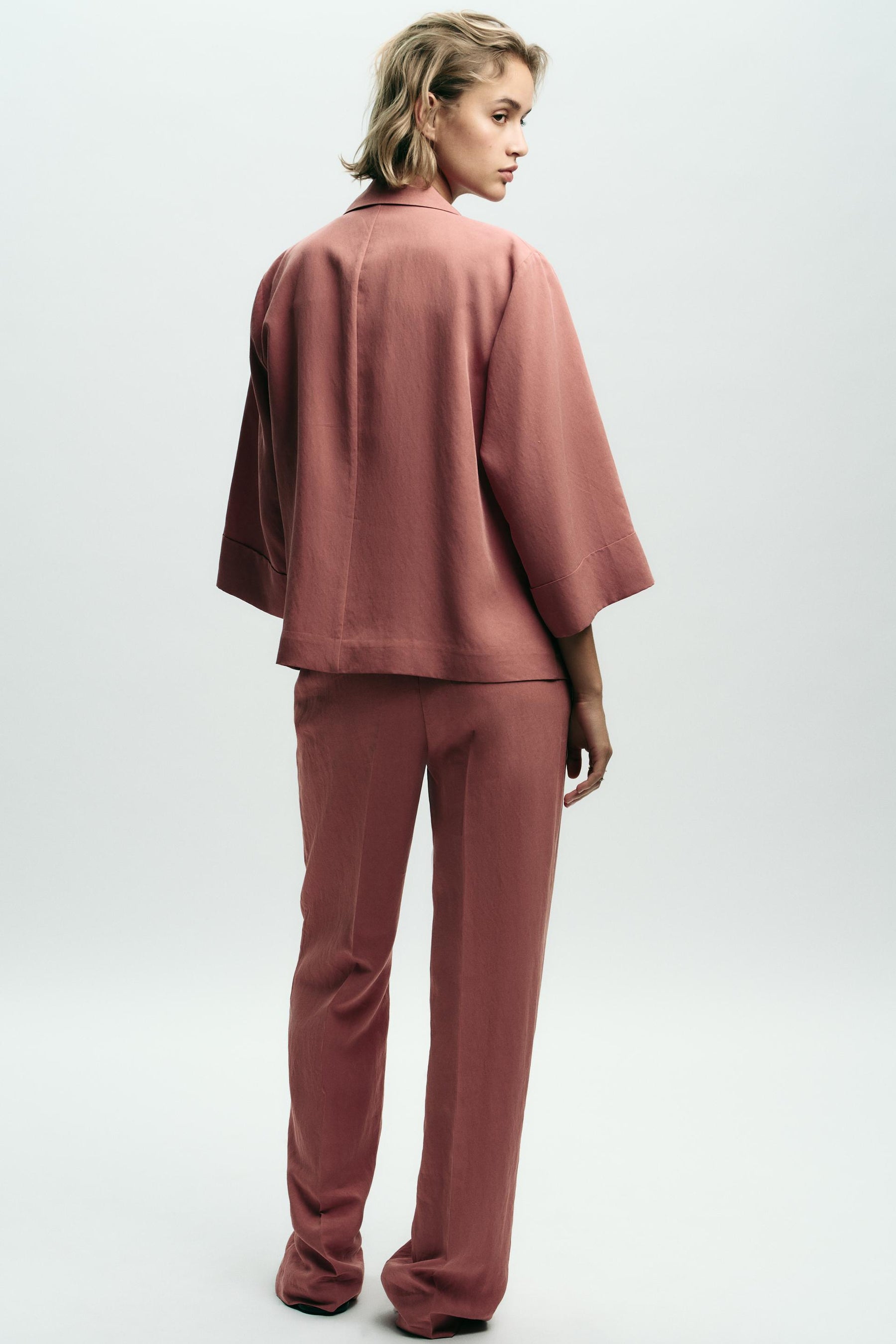 Straight-leg Trousers with Waistband