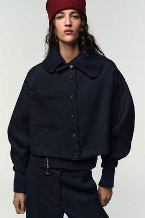 Straight-leg Trousers with Seam