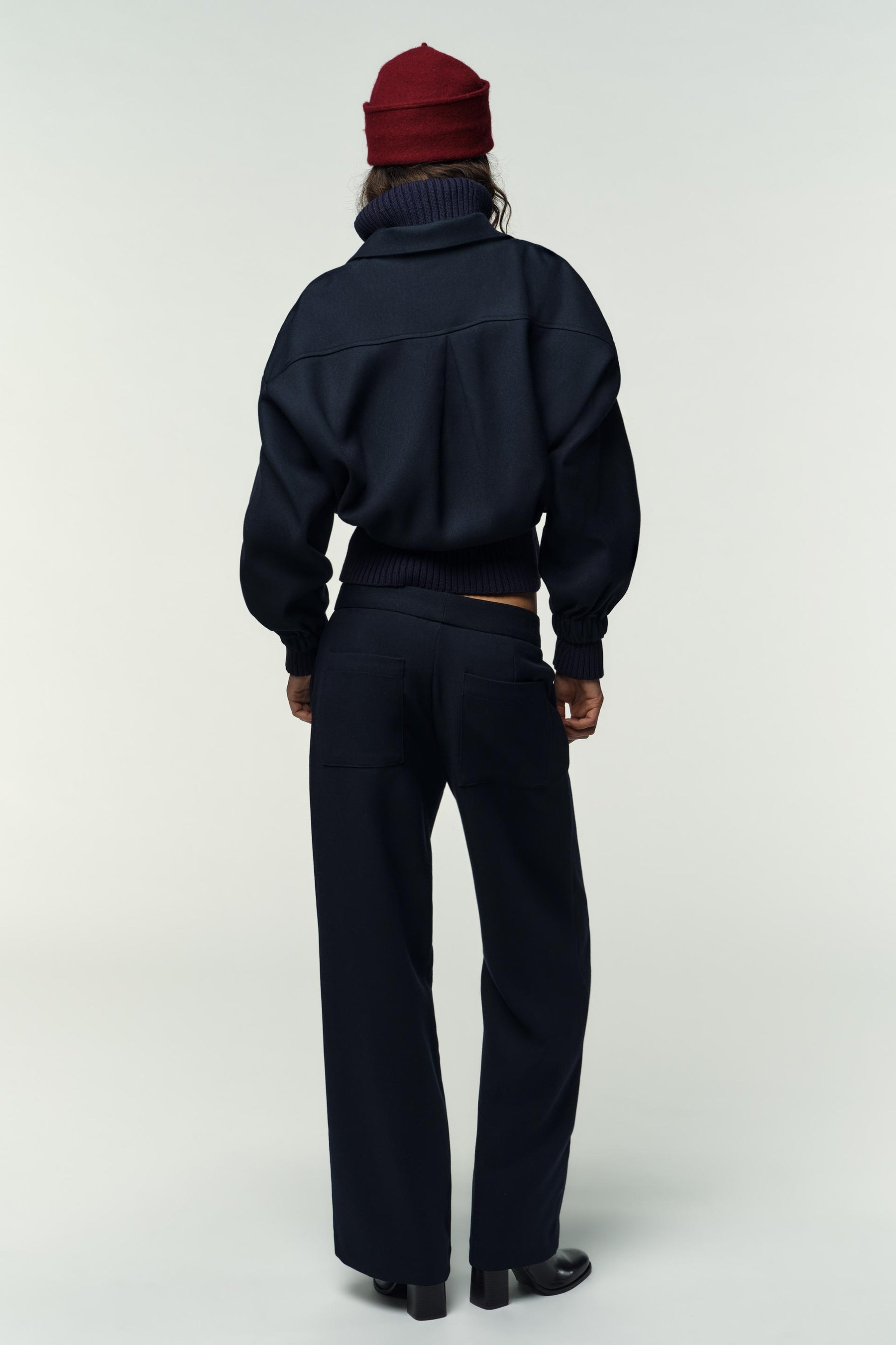 Straight-leg Trousers with Seam