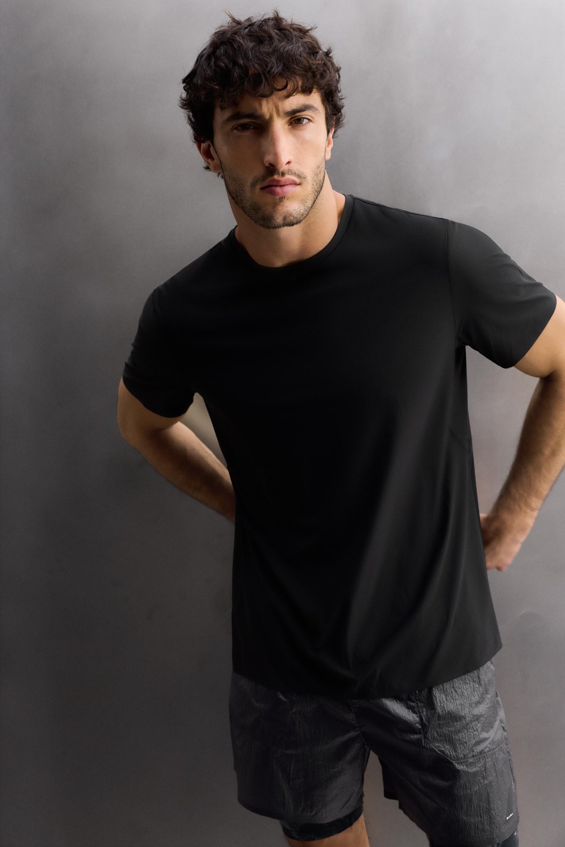 LIGHTWEIGHT TECHNICAL T-SHIRT - Image 6