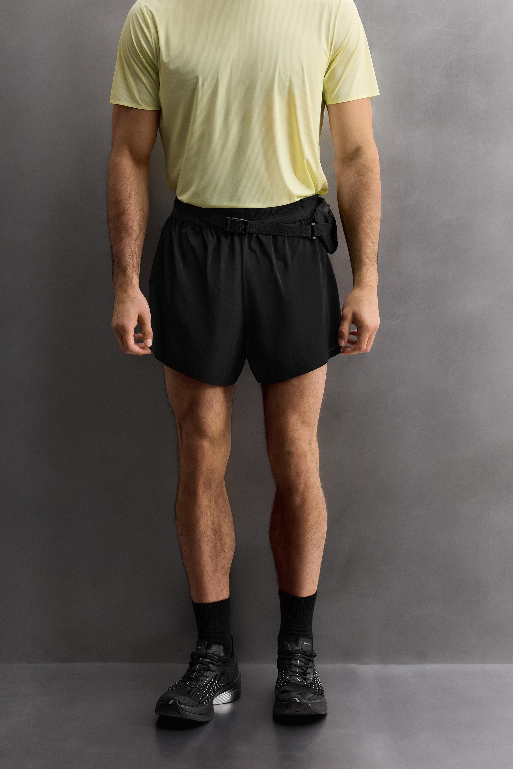 RUNNING SHORTS - Image 2