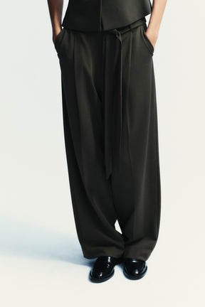Pleated Trousers with Belt