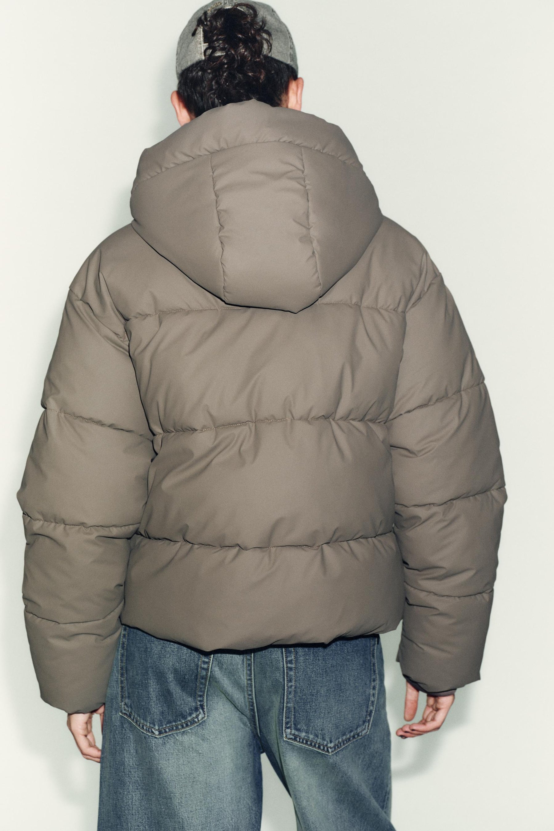 SHORT RUBBERISED WINDPROOF PUFFER
